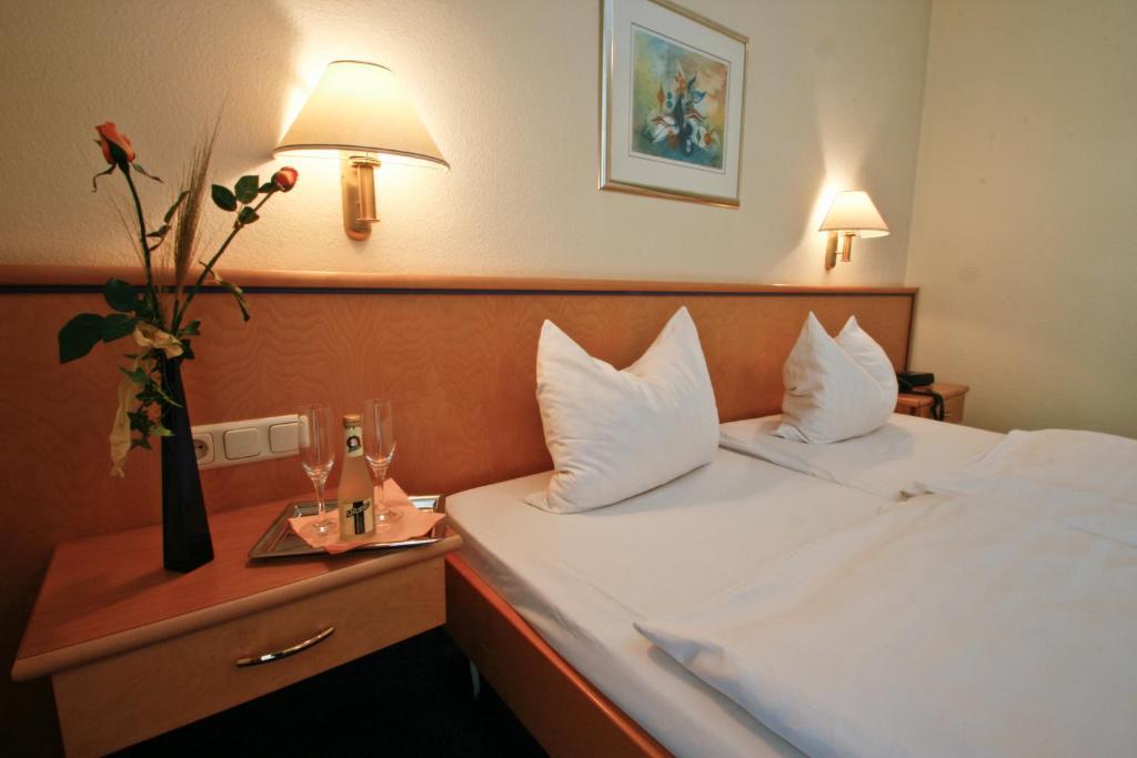 Kurparkhotel Das Kleinod Bad Kissingen Exterior photo