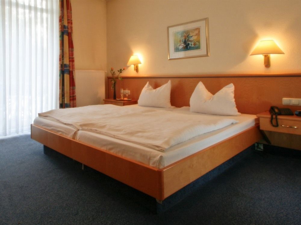 Kurparkhotel Das Kleinod Bad Kissingen Exterior photo